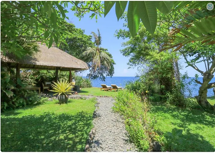Palm Bali Villa Singaraja