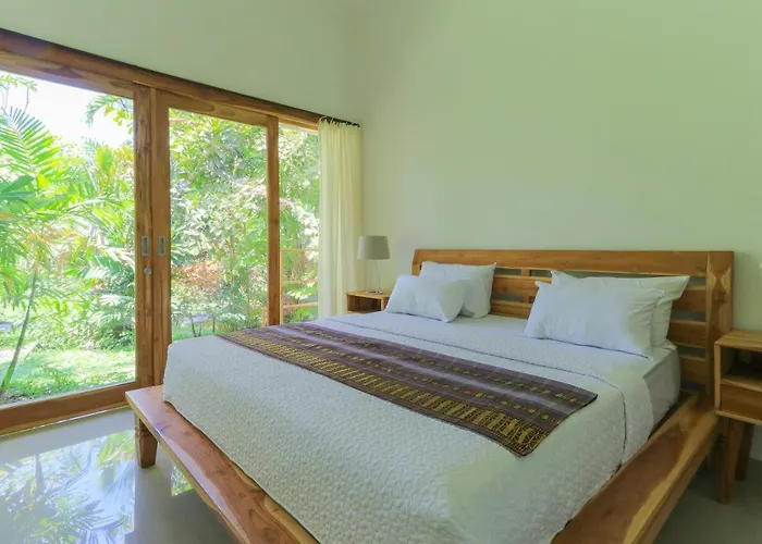 Palm Bali * Singaraja